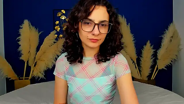 RIANA SI online show from March 28, 4:52 pm