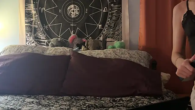 mysunidreamss online show from April 16, 2:12 am