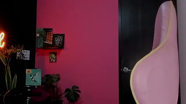 azula lillet online show from February 17, 12:30 am