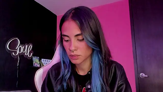 azula lillet online show from March 27, 9:16 pm