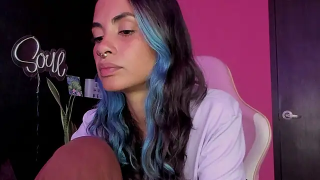 azula lillet online show from April 17, 9:28 pm