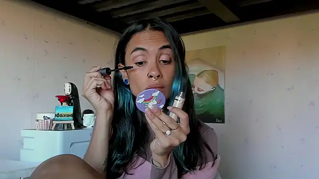 Snapshot of azula_lillet chatting on July 2, 3:07 pm azula lillet online show from July 2, 3:07 pm