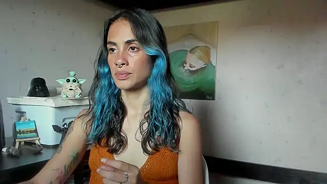 Snapshot of azula_lillet chatting on June 19, 4:46 pm azula lillet online show from June 19, 4:46 pm