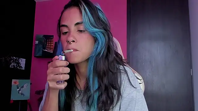 azula lillet online show from March 9, 8:23 pm