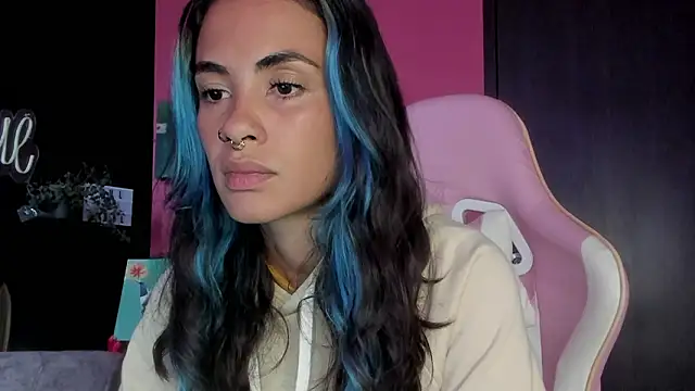 azula lillet online show from February 24, 8:31 pm