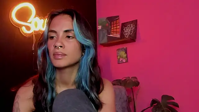 azula lillet online show from February 1, 9:13 pm