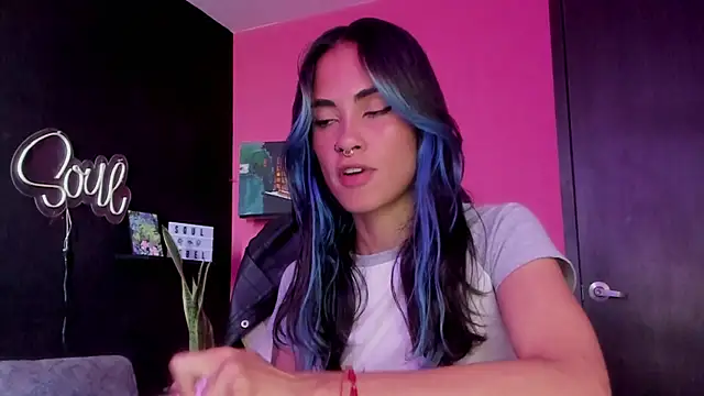 azula lillet online show from March 24, 8:42 pm