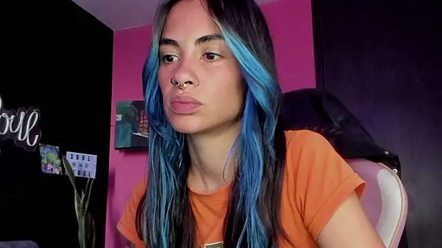 azula lillet online show from March 23, 10:20 pm