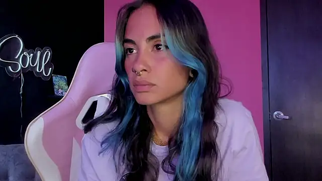 azula lillet online show from April 7, 7:48 pm