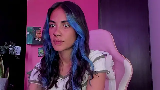 azula lillet online show from February 12, 8:41 pm