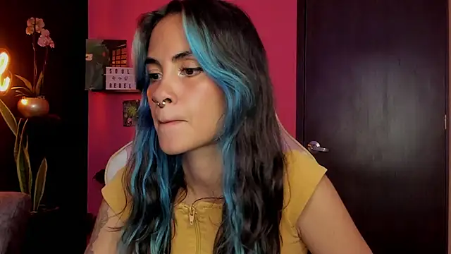 azula lillet online show from January 7, 9:09 pm