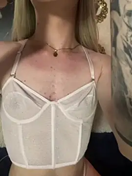 Alana Stone online show from June 13, 8:07 pm