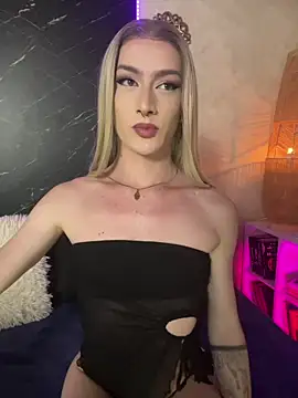 Alana Stone online show from June 18, 6:02 pm