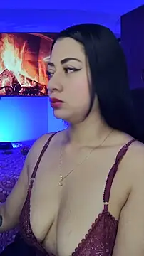 Snapshot of Girl_kataleya10 chatting on May 5, 10:35 pm Girl kataleya10 online show from May 5, 10:35 pm