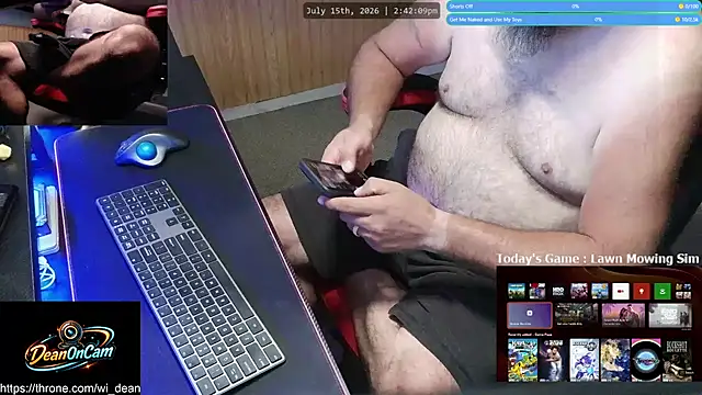 Snapshot of DeanonCam chatting on July 15, 7:43 pm DeanonCam online show from July 15, 7:43 pm