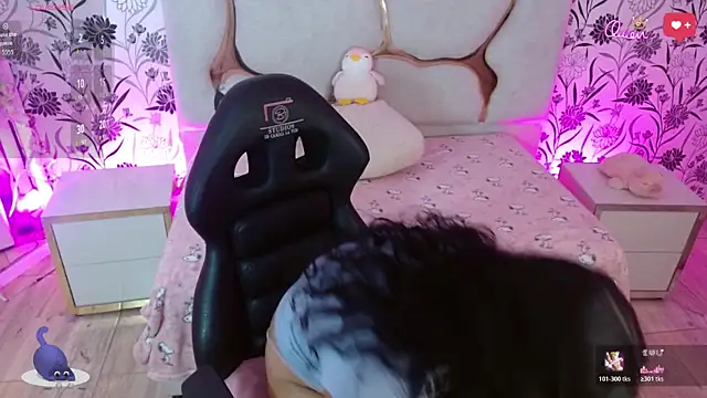 TATTI TAY online show from February 25, 7:03 pm