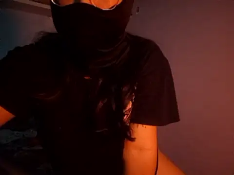 BonnyDarla online show from January 8, 4:40 am
