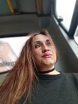 Snapshot of Alejandra_N chatting on June 18, 7:41 pm Alejandra N online show from June 18, 7:41 pm