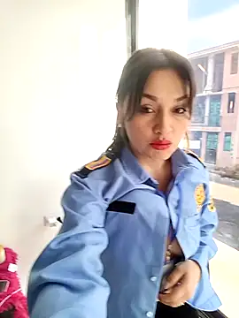 Alejandra N online show from February 5, 12:01 pm