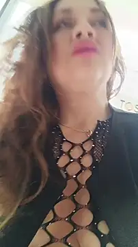 Snapshot of Alejandra_N chatting on June 4, 3:17 pm Alejandra N online show from June 4, 3:17 pm