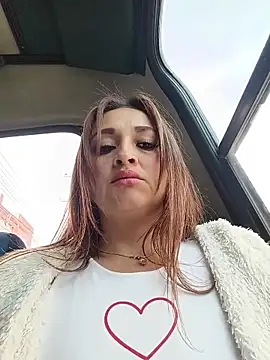 Snapshot of Alejandra_N chatting on May 21, 2:03 pm Alejandra N online show from May 21, 2:03 pm