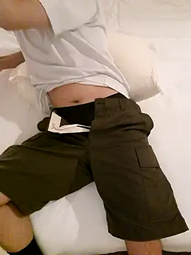 Dickieplay001 online show from March 23, 3:56 pm