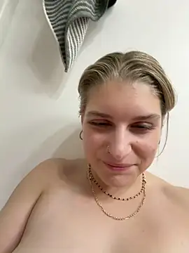SassynNatty online show from June 2, 3:17 am