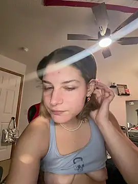 SassynNatty online show from January 17, 8:12 pm