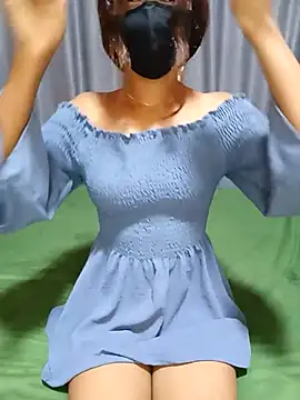 Snapshot of Cute_Asheera2 chatting on January 13, 4:11 pm Cute Asheera2 online show from January 13, 4:11 pm