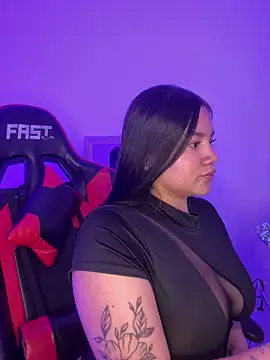 abby gonzales online show from March 13, 6:51 am