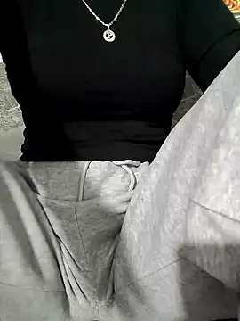 Snapshot of -LunaLust chatting on January 8, 1:55 am -LunaLust online show from January 8, 1:55 am