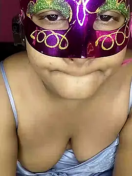 pinkisaha75 online show from February 5, 6:20 am