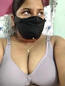 pinkisaha75 online show from April 10, 8:43 am