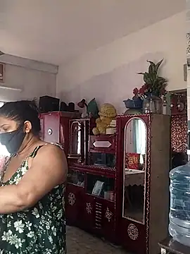 pinkisaha75 online show from February 28, 7:08 am