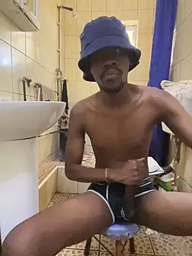 BigAndBeaut online show from February 23, 12:28 pm