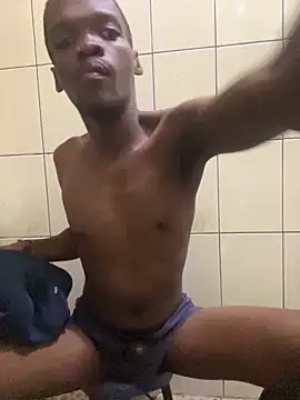 BigAndBeaut online show from March 23, 8:52 pm