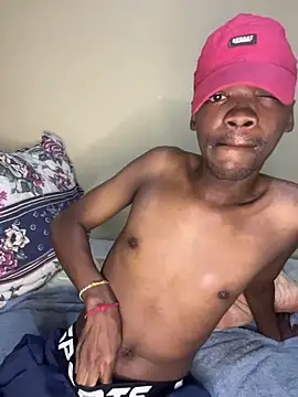 BigAndBeaut online show from April 8, 7:21 am