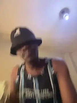 BigAndBeaut online show from February 16, 8:13 am