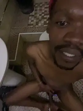 BigAndBeaut online show from February 25, 9:25 pm