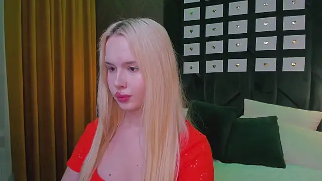 NicoletaCooper online show from February 13, 11:21 am