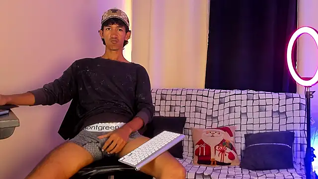 neitan miller  online show from April 29, 1:59 pm