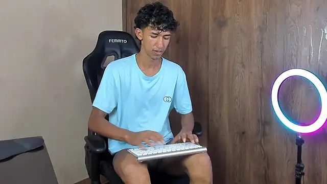 neitan miller  online show from March 29, 7:59 pm