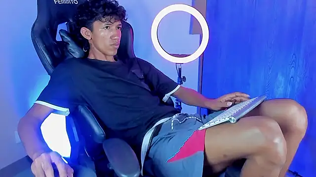 neitan miller  online show from March 21, 6:36 am