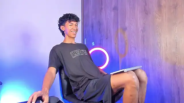 neitan miller  online show from February 28, 9:42 am