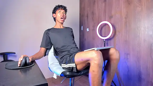 neitan miller  online show from February 10, 12:09 am