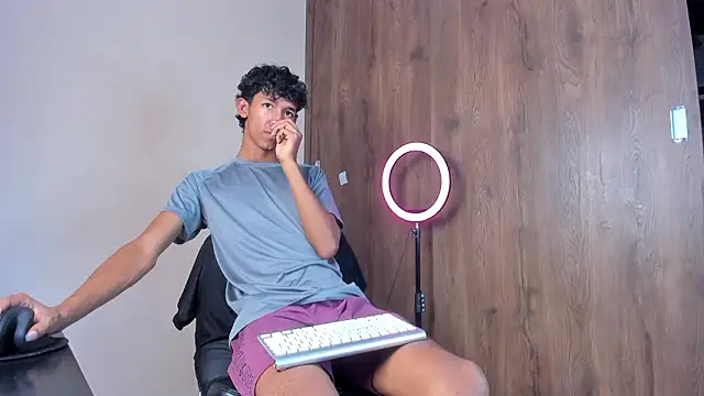 neitan miller  online show from February 10, 4:06 pm