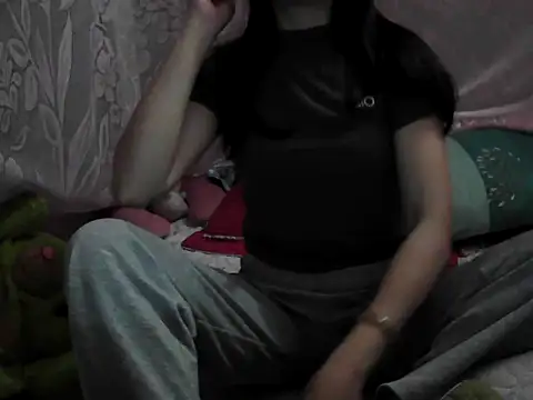 Snapshot of Ana_2023 chatting on February 2, 5:45 pm Ana 2023 online show from February 2, 5:45 pm