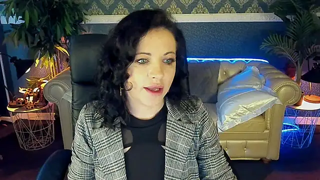 Dafni Monn online show from May 14, 5:59 am
