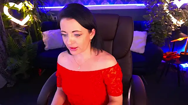 Dafni Monn online show from March 4, 9:40 am