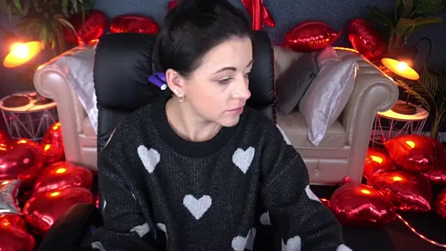 Dafni Monn online show from February 11, 6:46 am